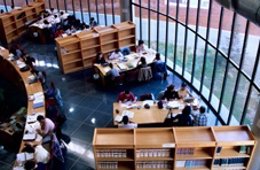 Imagen De La Biblioteca General De La UMA