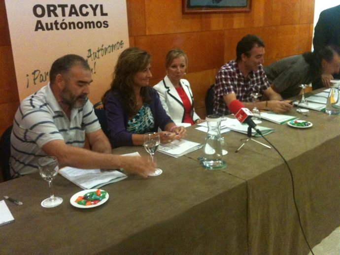 Presentación De La Organización De Autónomos Ortacyl