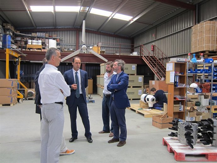 El Presidente De Cantabria, Ignacio Diego, Durante La Visita A Sonkyo Energy