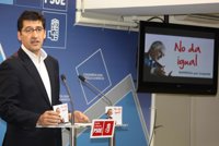 El PSOE asegura que es mejor "dialogar" con los farmacéuticos que "insultarles y amenazarles"