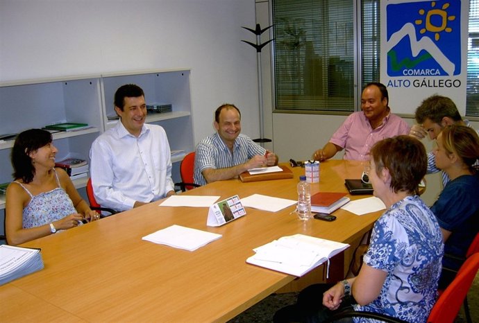 Imagen Tomada Durante La Reunión Mantenida 