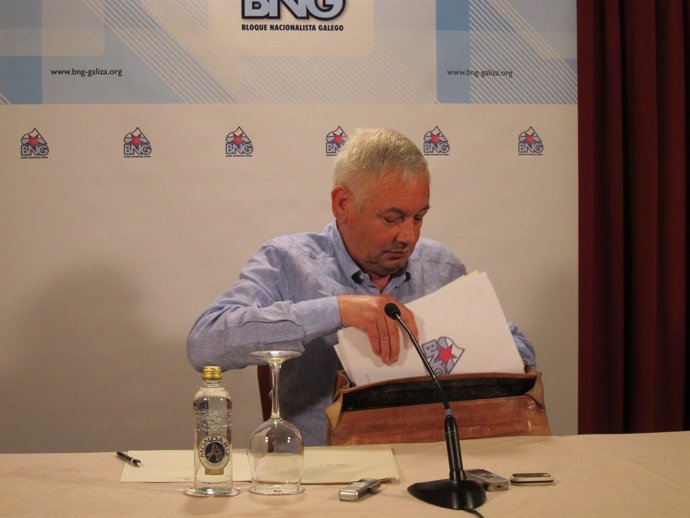 El Portavoz Nacional Del BNG, Guillerme Vázquez, En La Rueda De Prensa