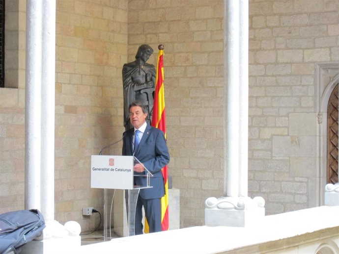 Artur Mas Recuerda A Heribert Barrera