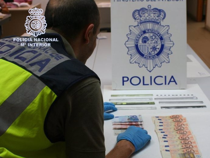 Dinero Intervenido En La Operación Policial