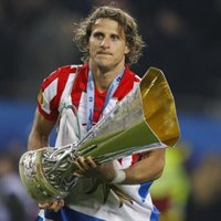 Fútbol.- Diego Forlán se desvincula del Atlético de Madrid para fichar por el Inter de Milán 