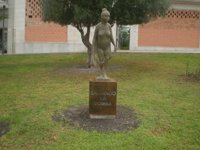 Policía busca a un individuo acusado de trocear y vender a una chatarrería las esculturas robadas de Campillo