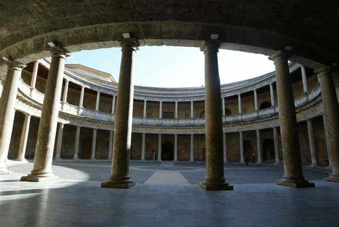 El Palacio de Carlos V de Granada