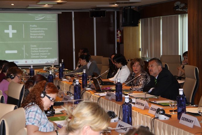 Presentación De La Herramienta De Ahorro Para Hoteles De La OMT