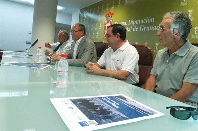 NP, Fotos Y Documentación. Presentación II Ruta Solidaria 'El Avión'