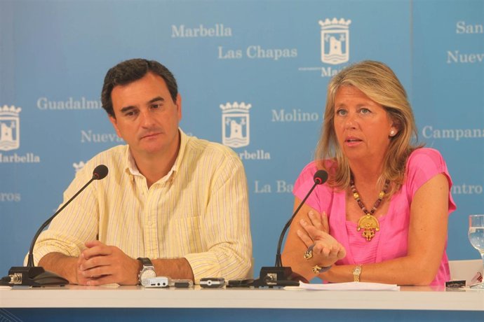 La Alcaldesa De Marbella, Ángeles Muñoz, En La Junta De Gobierno Local