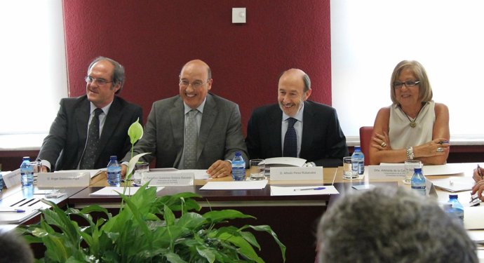 Rubalcaba, En La Reunión Con Los Rectores