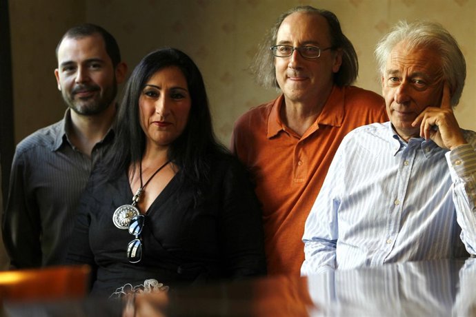 Boadella Con Parte De La Compañía De 'El Nacional'