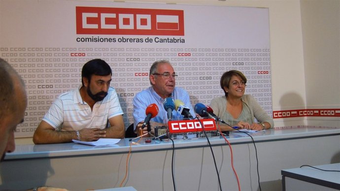 De Izquierda A Derecha, Los Secretarios Generales De USO, CCOO Y UGT