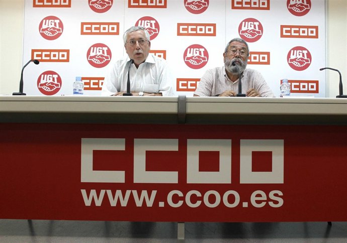 Toxo (CC.OO.) Y Méndez (UGT) Hablan Sobre La Reforma De La Constitución