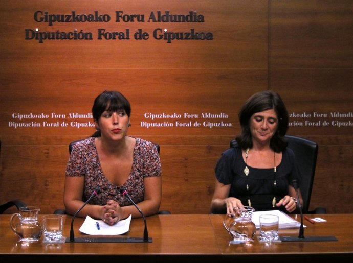 Larraitz Ugarte Y Helena Franco.