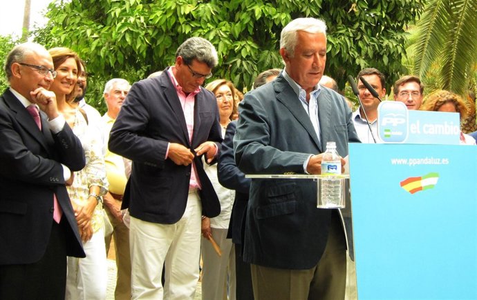 Javier Arenas Y Cristóbal Montoro, Hoy En Mairena Del Aljarafe