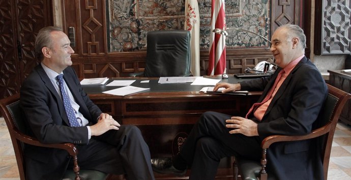 Alberto Fabra En La Reunión Con Rafael Blasco.