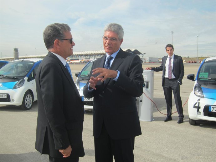 Coches Eléctricos En Barajas