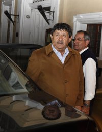 Los rebeldes capturan al ministro de Exteriores del régimen de Gadafi