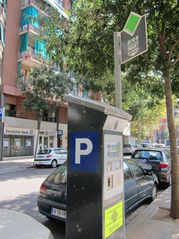 Área Verde De Aparcamiento De Barcelona