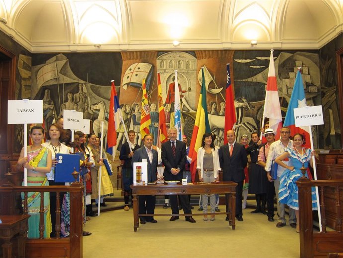 Recibimiento De Los Diferentes Grupos En La DPZ