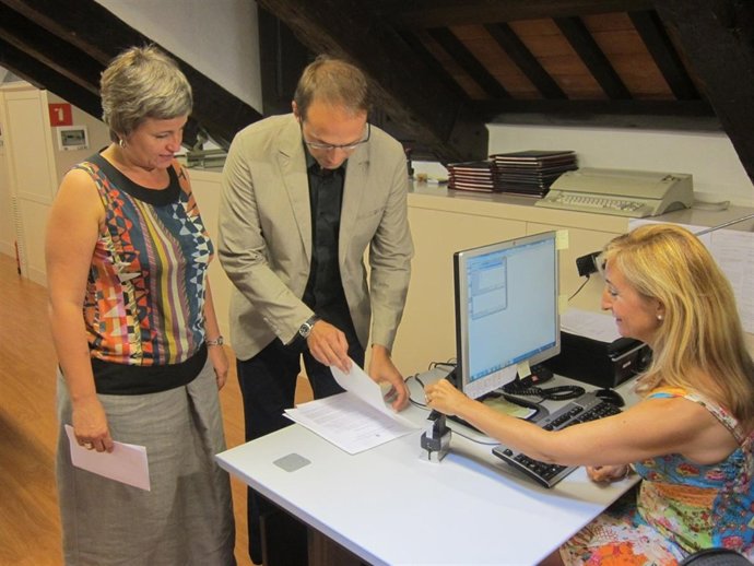 Anna Simó (ERC) Y Joan Herrera