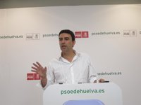 El PSOE-A reclama "serenidad" a los sindicatos para lograr un acuerdo para la reforma constitucional