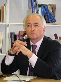 Ianni afirma que la reducción de producción en PSA no afectará "mucho" al empleo y recuerda que "son ajustes normales"