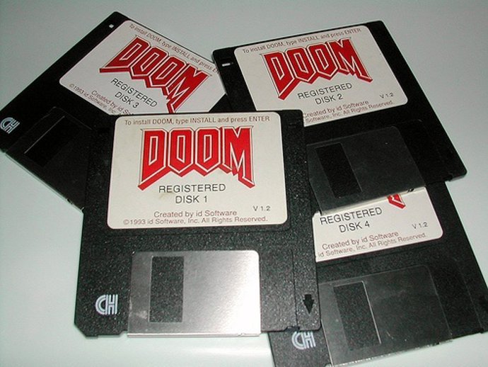 Disquetes Del Juego Doom Por Matt Schilder CC Flickr 