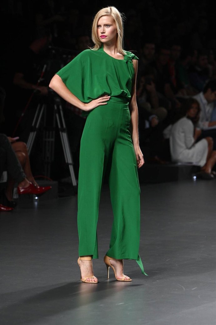 Modelo de Juanjo Oliva en Cibeles Madrid Fashion Week