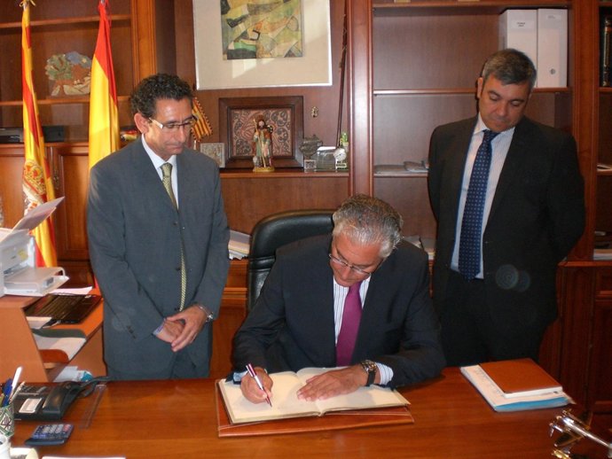 Antonio Suárez Y Joaquín Peribáñez