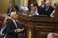 CiU se debate entre no votar la reforma y abstenerse 