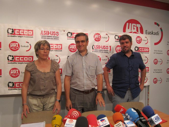 Rueda De Prensa De Responnsables De CC.OO., UGT Y USO Euskadi