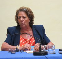 Barberá afirma que la decisión sobre Bárcenas "es la prueba de la manipulación" del Gobierno "contra el PP"