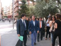 Granados se congratula del archivo de la causa contra Bárcenas tras dos años de "linchamiento público"