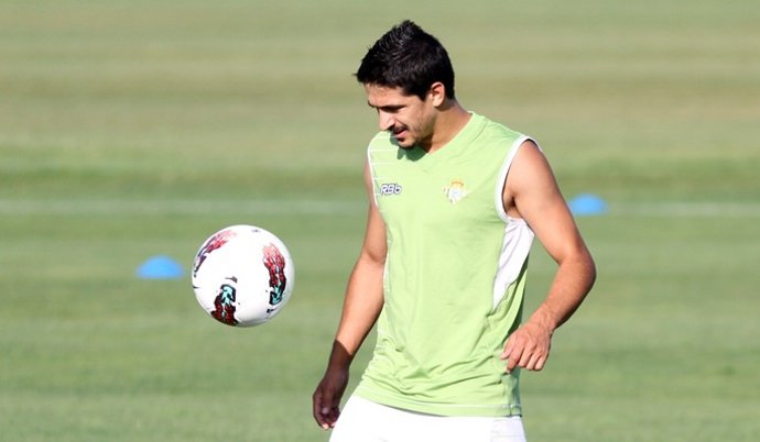 Jonathan Pereira, En Un Entrenamiento
