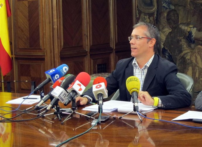 Rueda De Prensa De José María López Benito