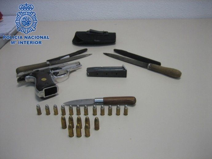 Algunos De Los Efectos Intervenidos Por La Policía