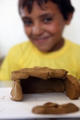 Niño Refugiado En Palestina