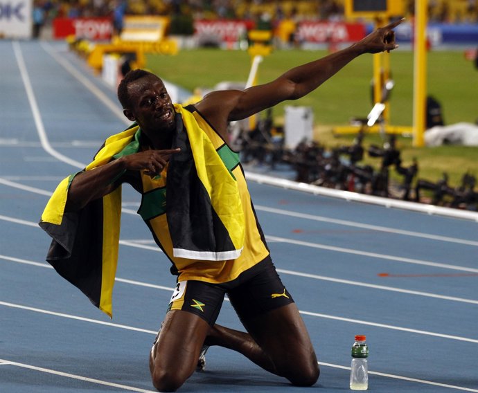 Usain Bolt Celebra Su Victoria En El Mundial De Daegu