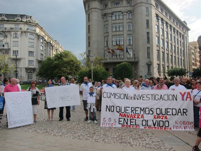 Concentración De SOS Bebés Robados