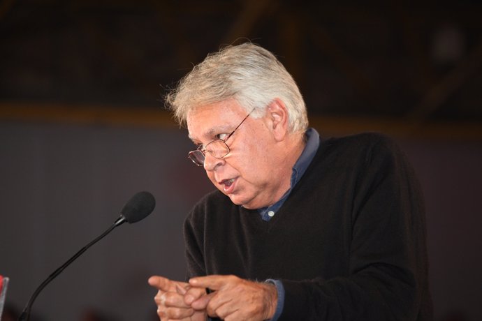 Felipe González