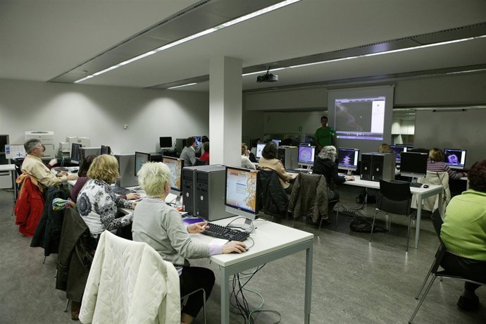 Imagen De Un Curso De La Red Civivox.