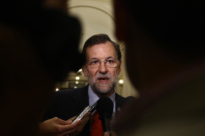 Rajoy, En Los Pasillos Del Congreso