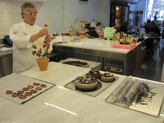 El Pastelero Cristian Escribà Abre Su Obrador Al Público