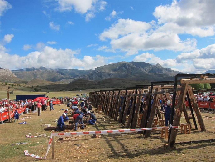 Concurso De Entibadores De La XXXII Fiesta Minera Asturleonesa De Rodiezmo.