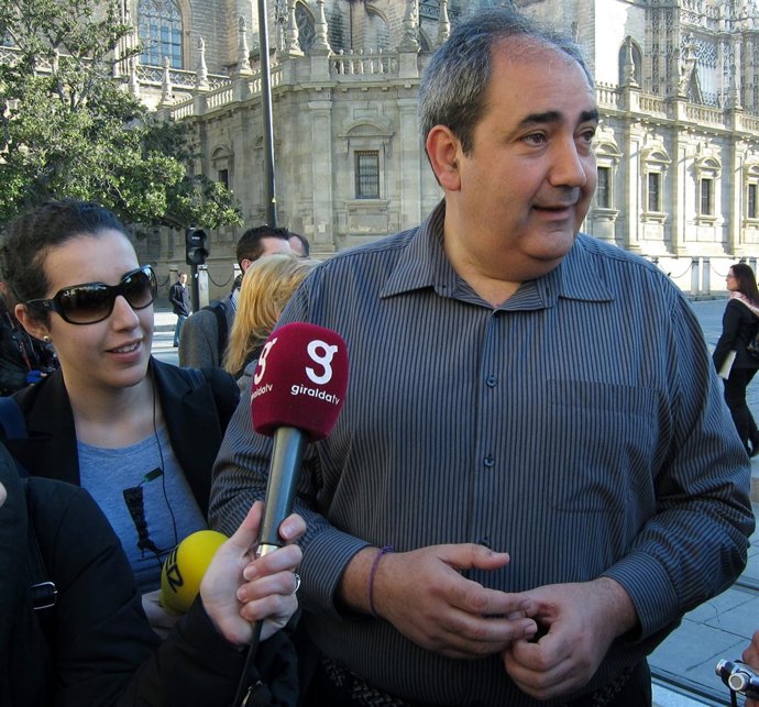 El concejal de Movilidad del Ayuntamiento de Sevilla, Francisco Fernández