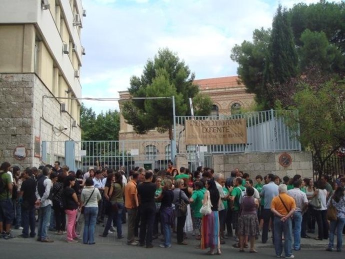 Apoyo A Los Profesores Encerrados En Vitrubio