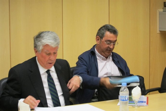 Arturo Fernández, Vicepresidente De CEOE, Y Toni Ferrer (UGT)