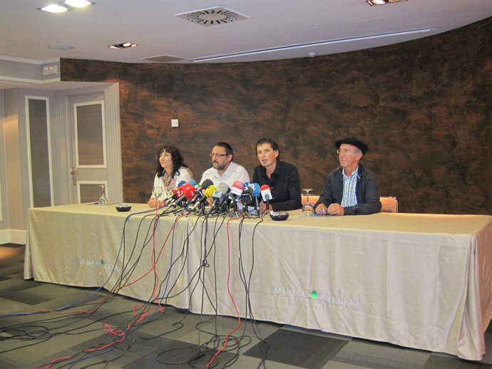 Miren Legorburu, Txelui Moreno, Niko Moreno Y Tasio Erkizia (IA)